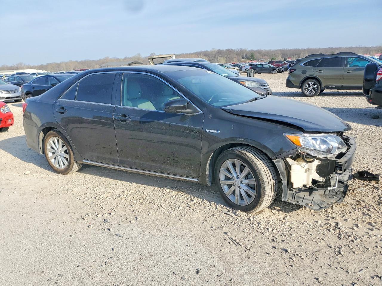 2013 Toyota Camry Hybrid Xle - Image 4