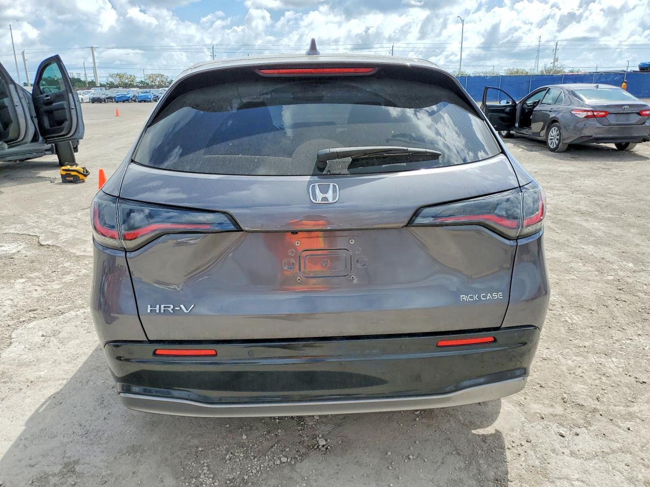 2025 Honda Hr-V Exl - Image 6