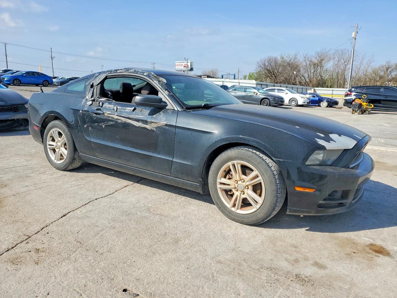 2013 Ford Mustang - Image 4
