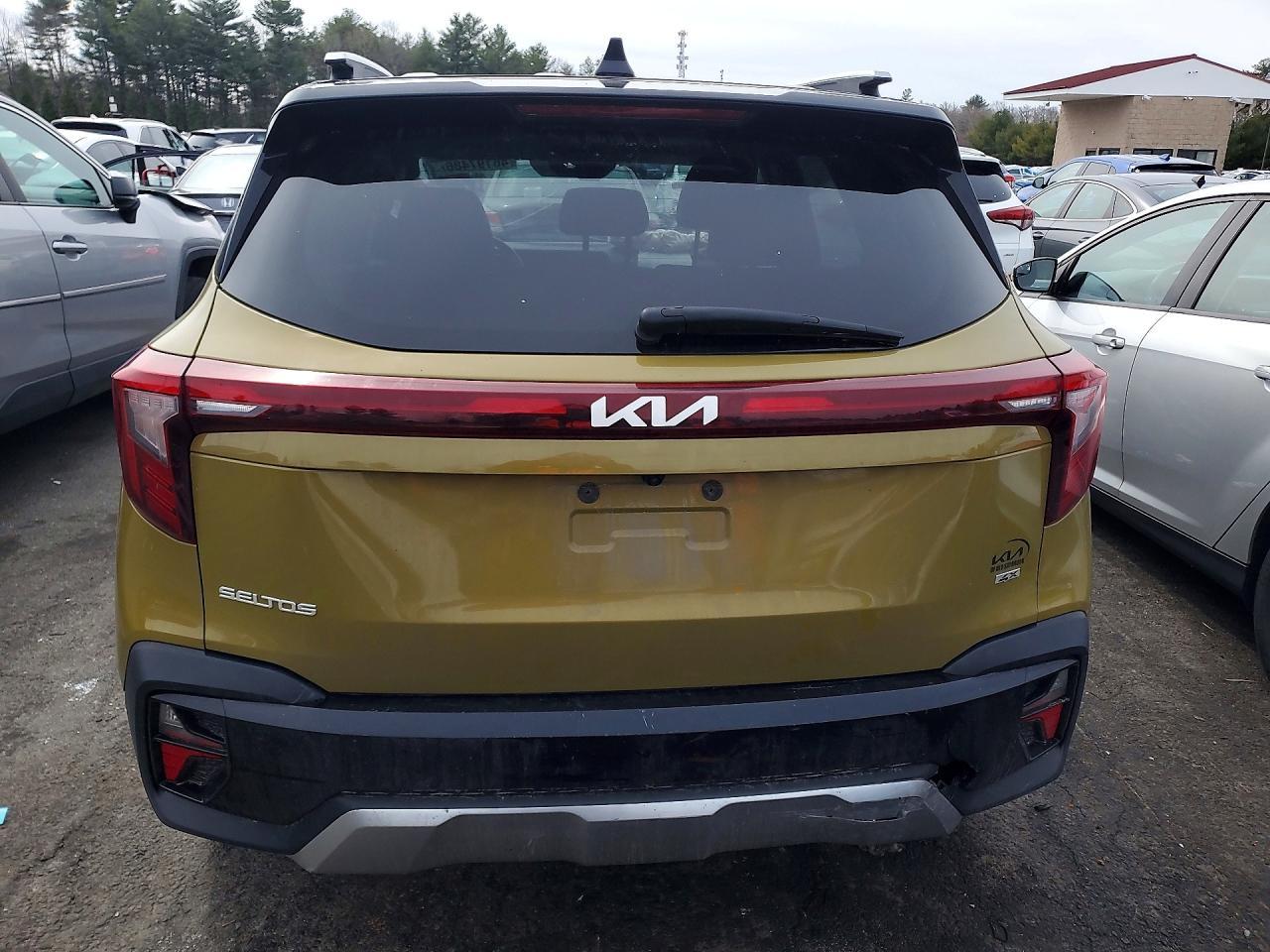 2024 Kia Seltos S - Image 6