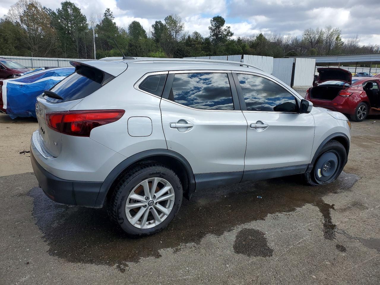 2019 Nissan Rogue Sport Sv - Фото 3