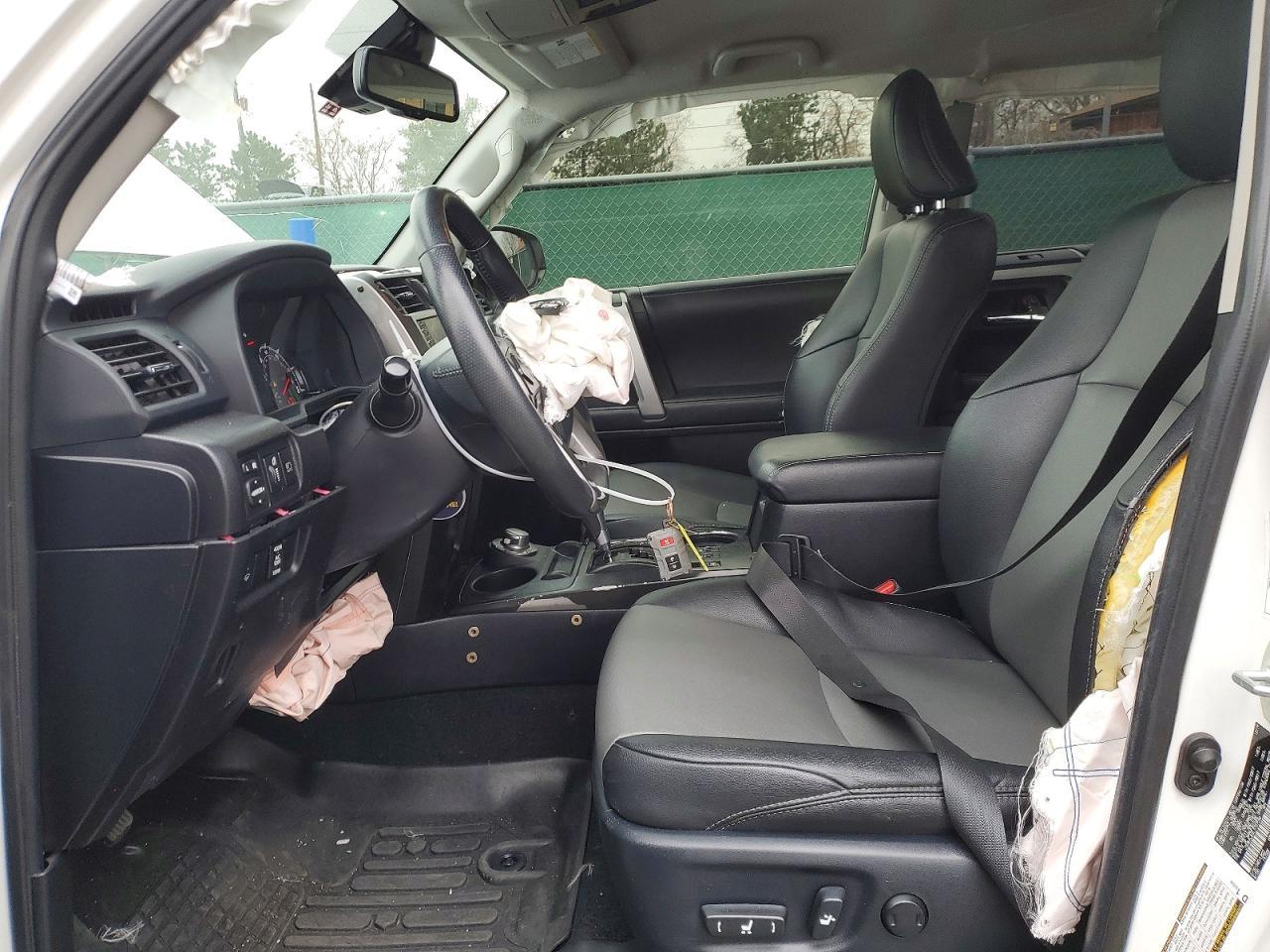 2020 Toyota 4Runner Sr5 Premium - Фото 7