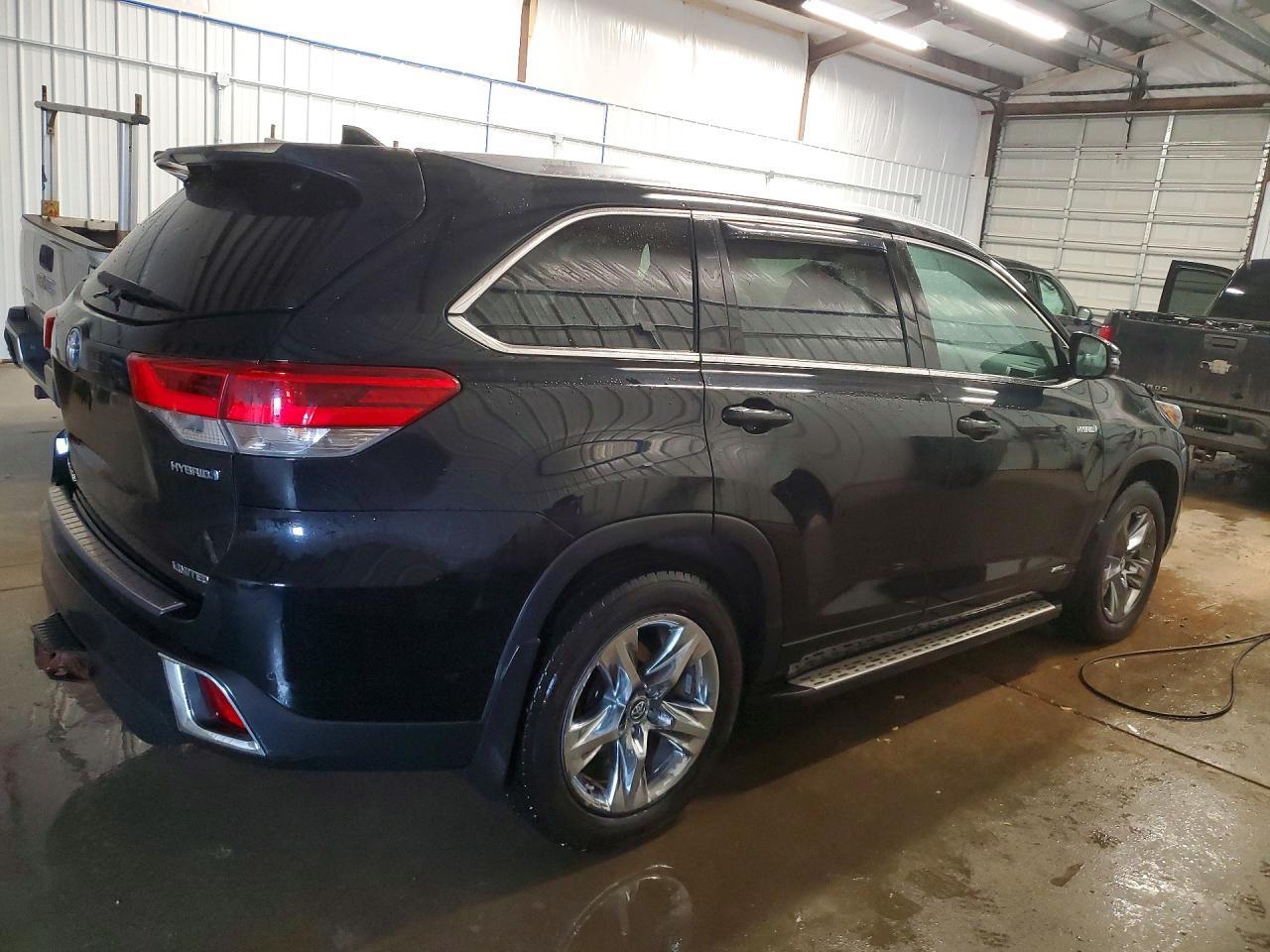 2017 Toyota Highlander Hybrid Limited Platinum - Фото 3