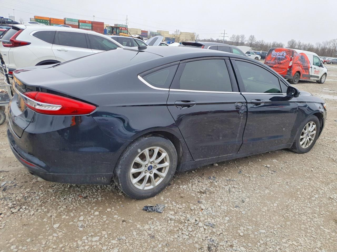 2017 Ford Fusion S - Image 3