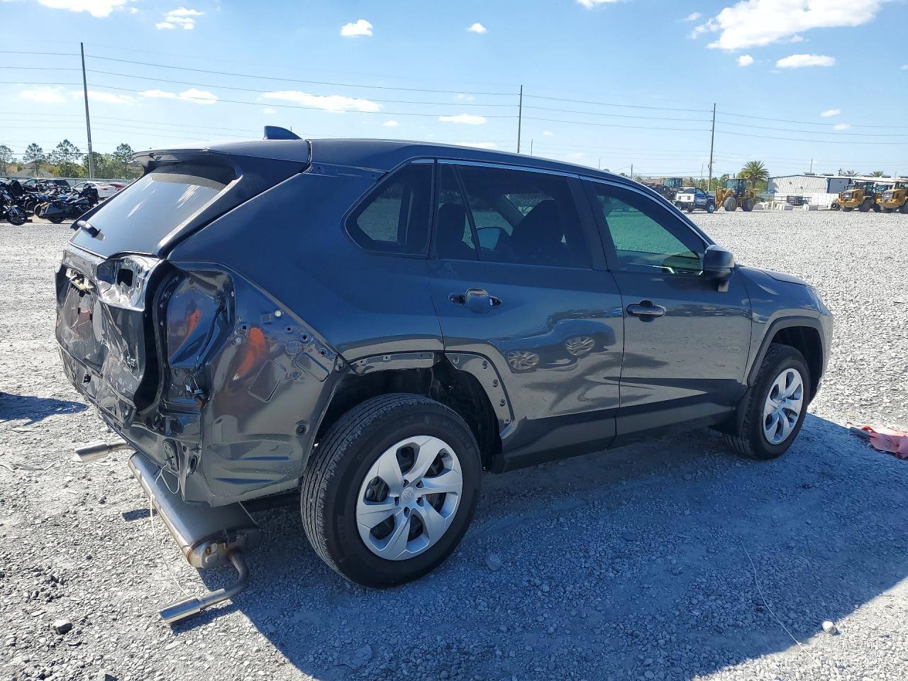 2025 Toyota Rav4 Le - Фото 3