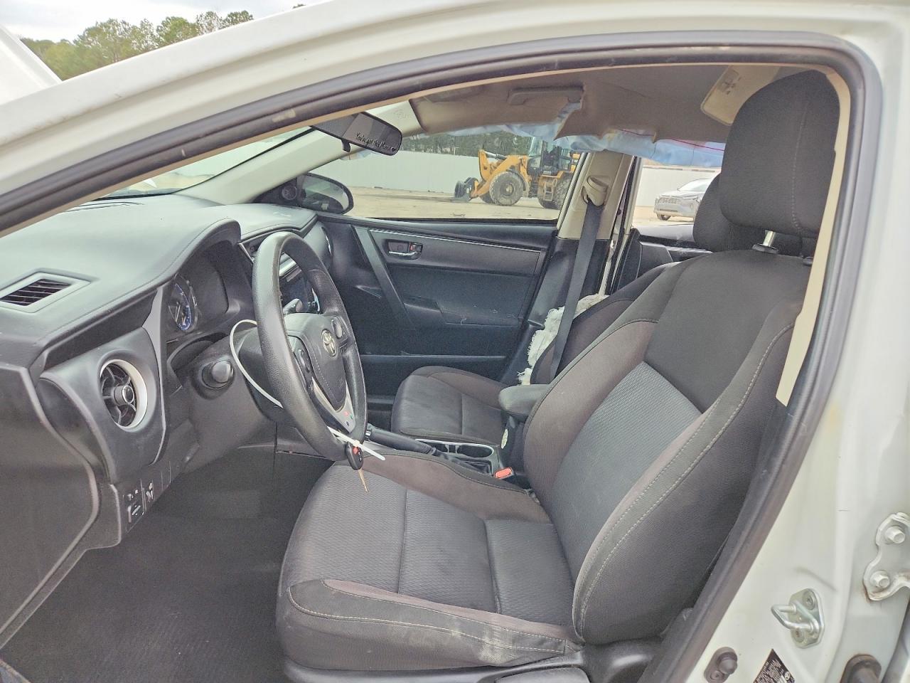 2018 Toyota Corolla Le - Image 7