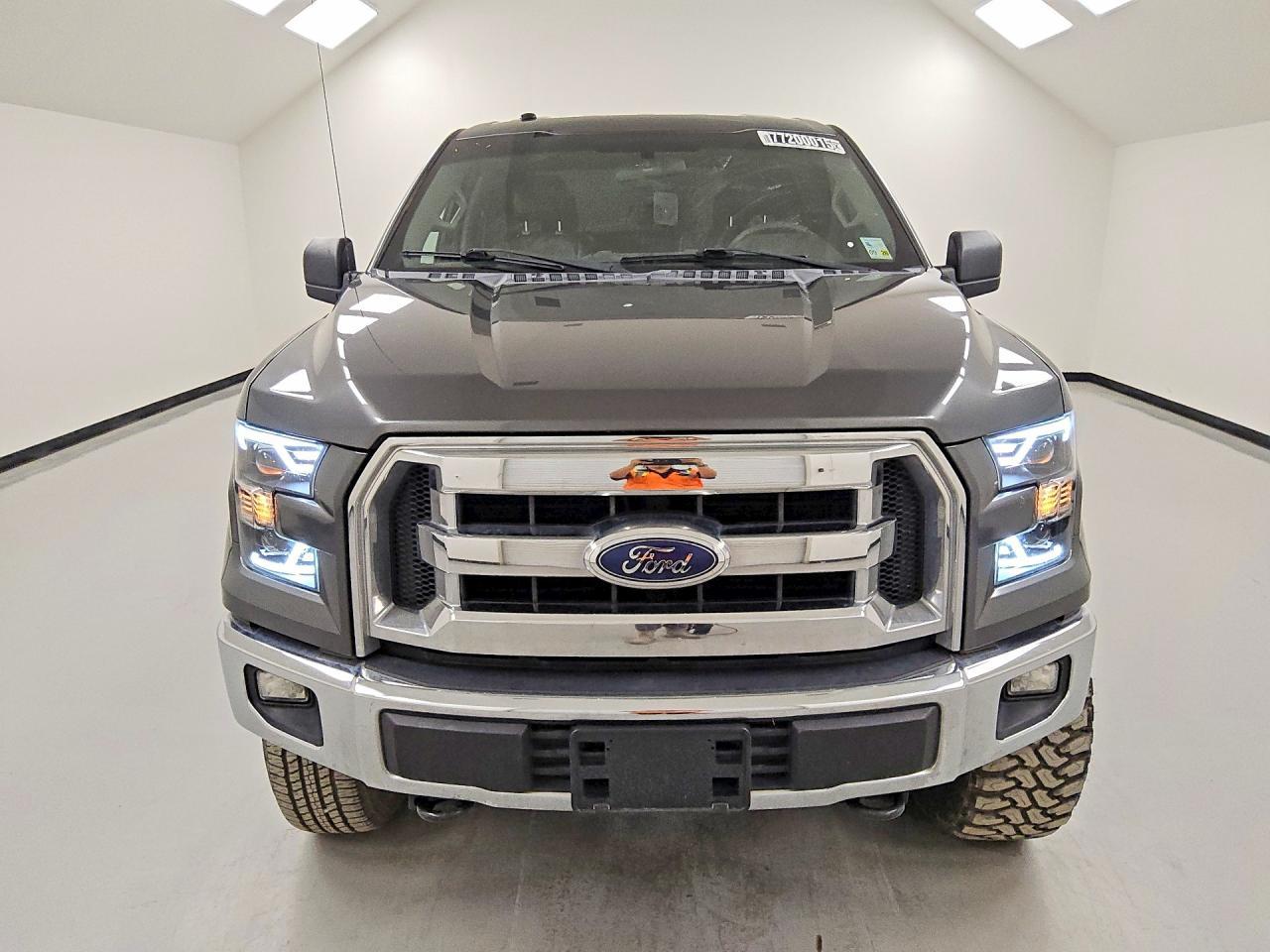 2016 Ford F150 Supercrew - Фото 5