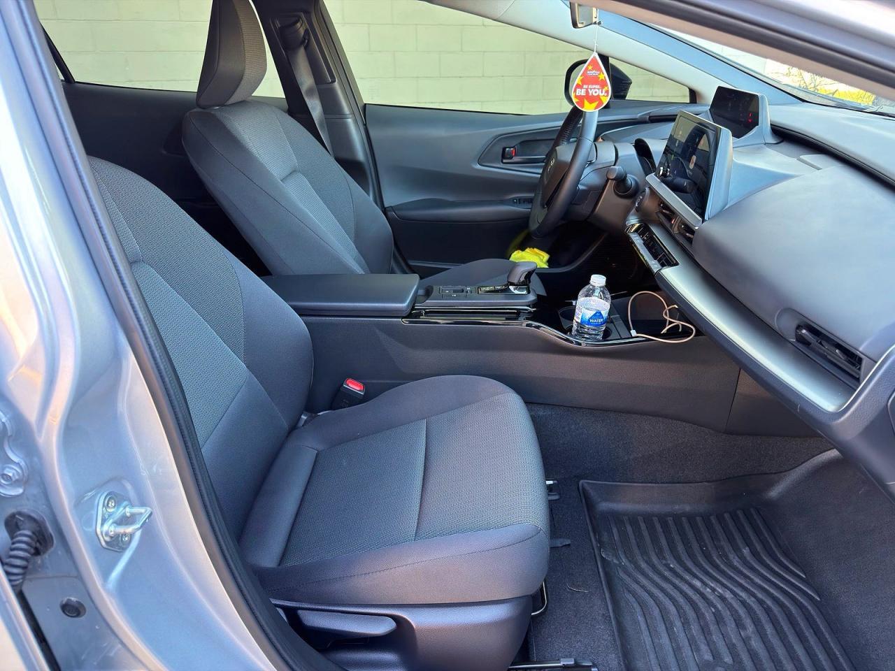 2024 Toyota Prius Le - Фото 5