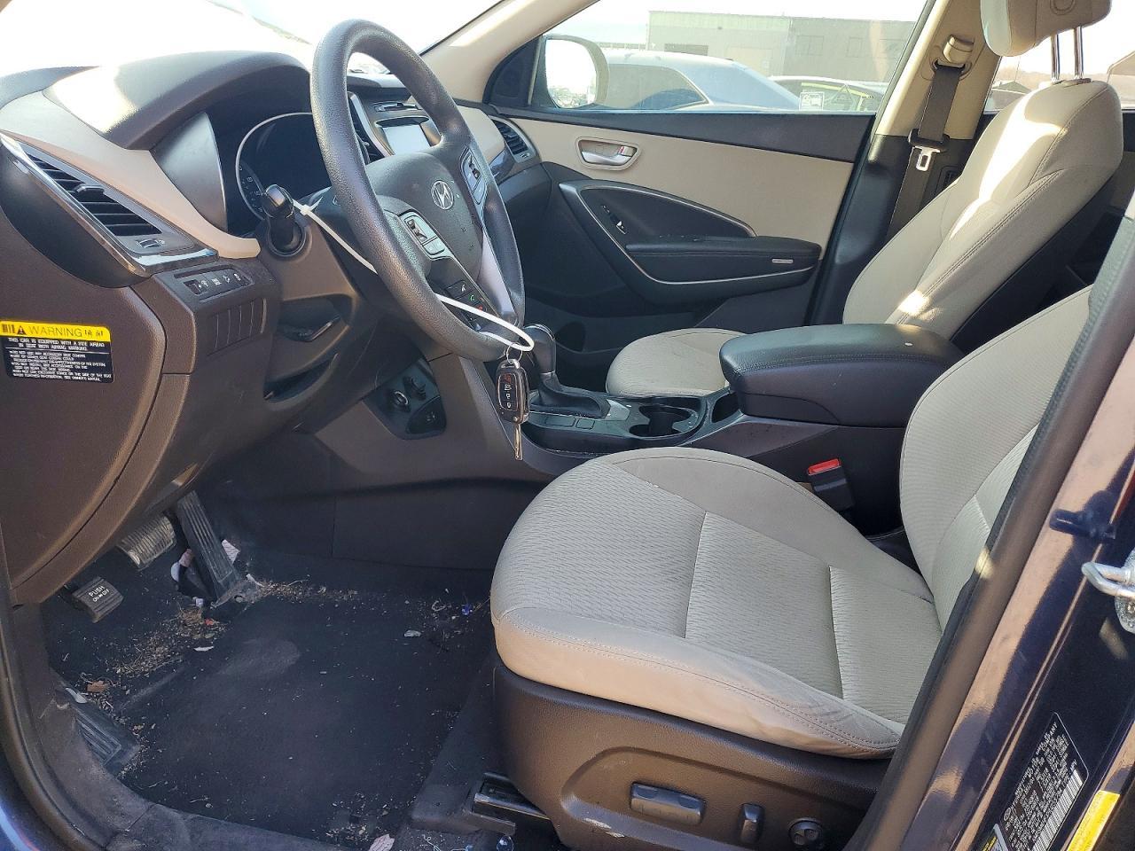 2017 Hyundai Santa Fe Se - Фото 7