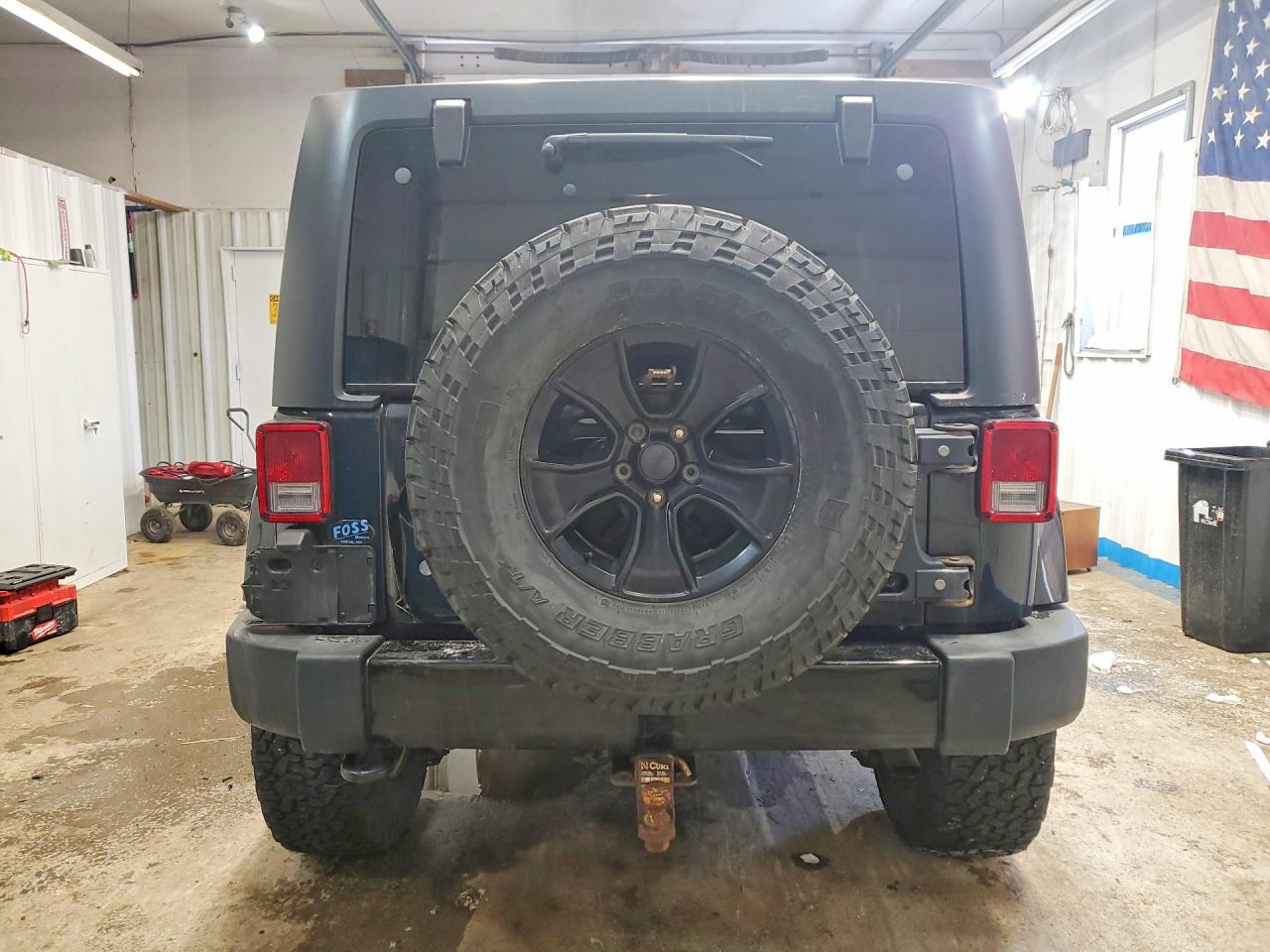 2017 Jeep Wrangler Unlimited Sahara - Фото 6