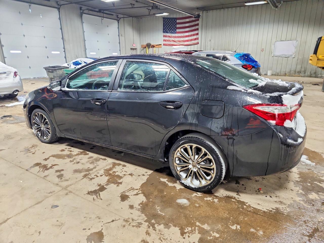 2014 Toyota Corolla S Plus - Фото 2