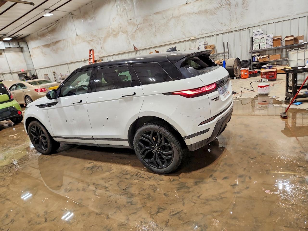 2020 Land Rover Range Rover Evoque Se - Фото 2