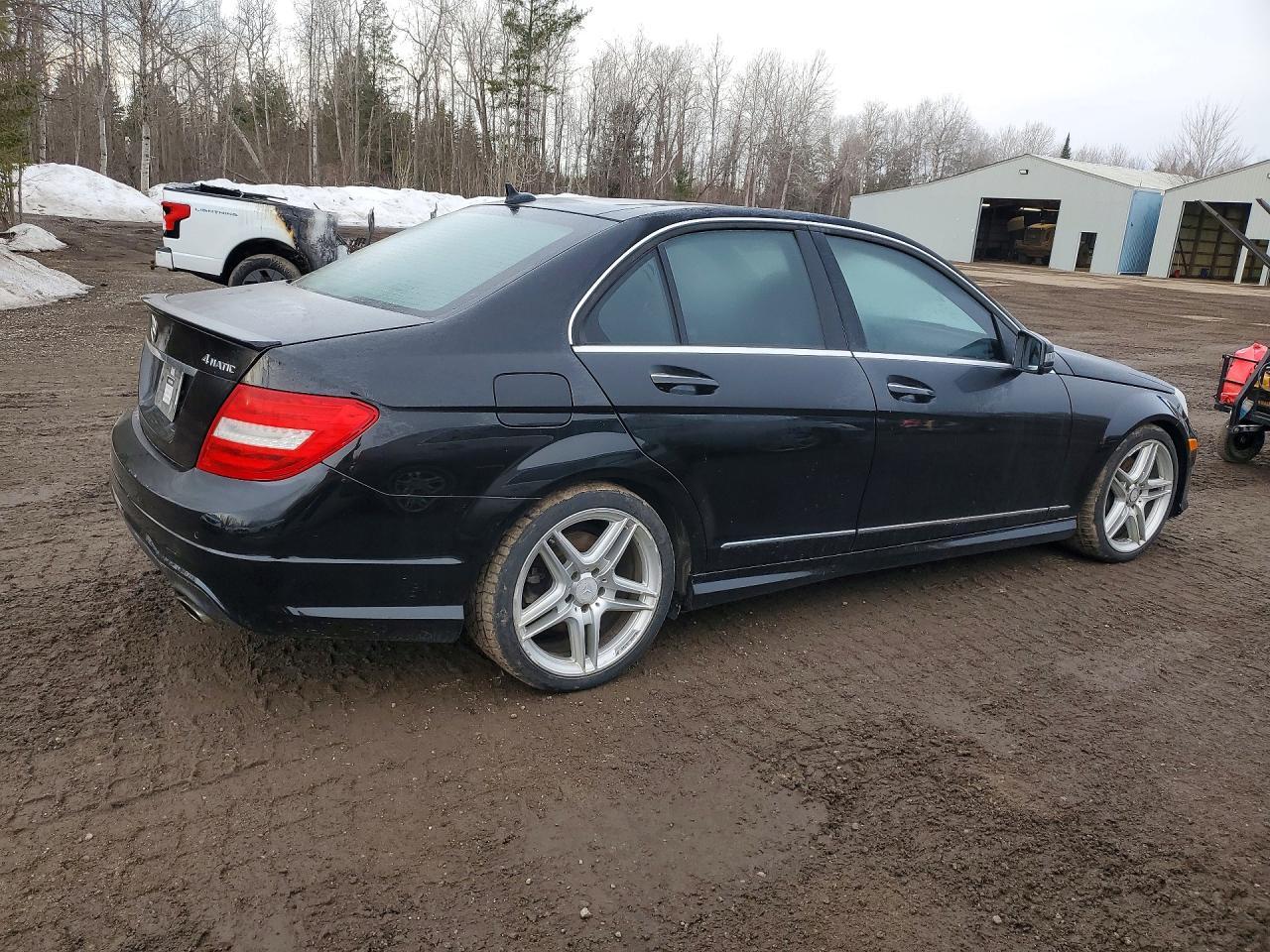 2014 Mercedes-Benz C 350 4Matic - Фото 3