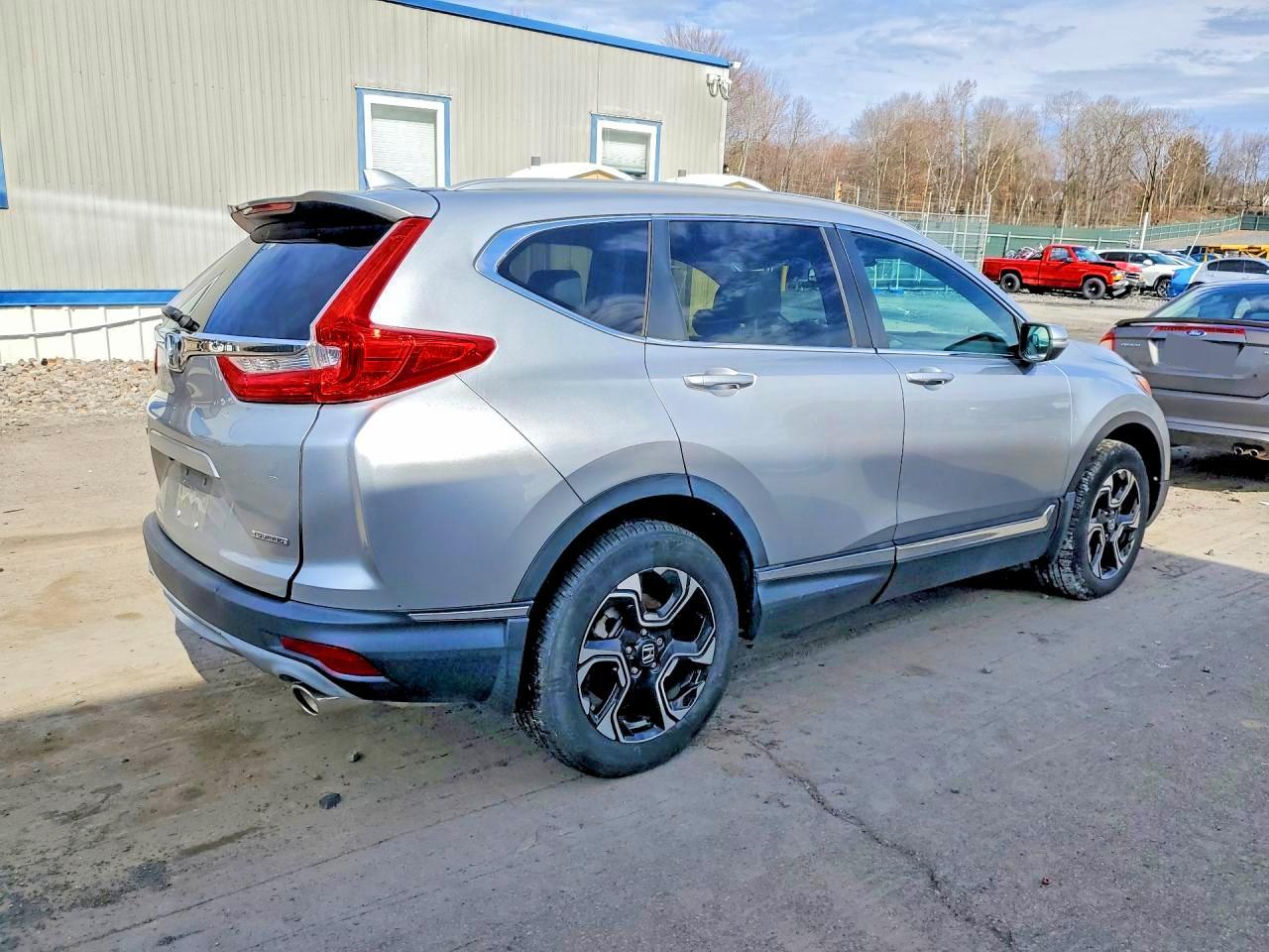 2017 Honda Cr-V Touring - Image 3