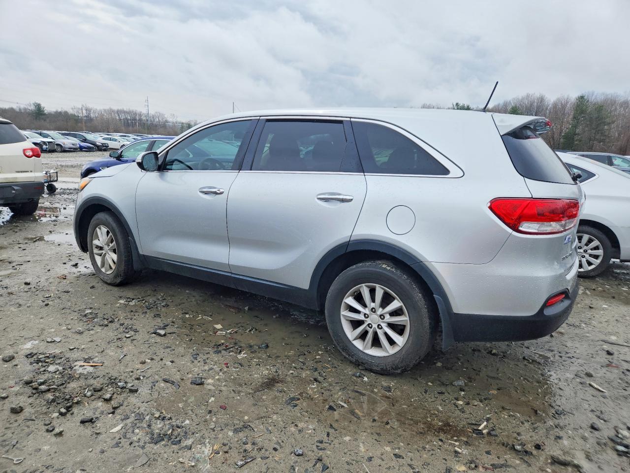 2016 Kia Sorento L - Фото 2