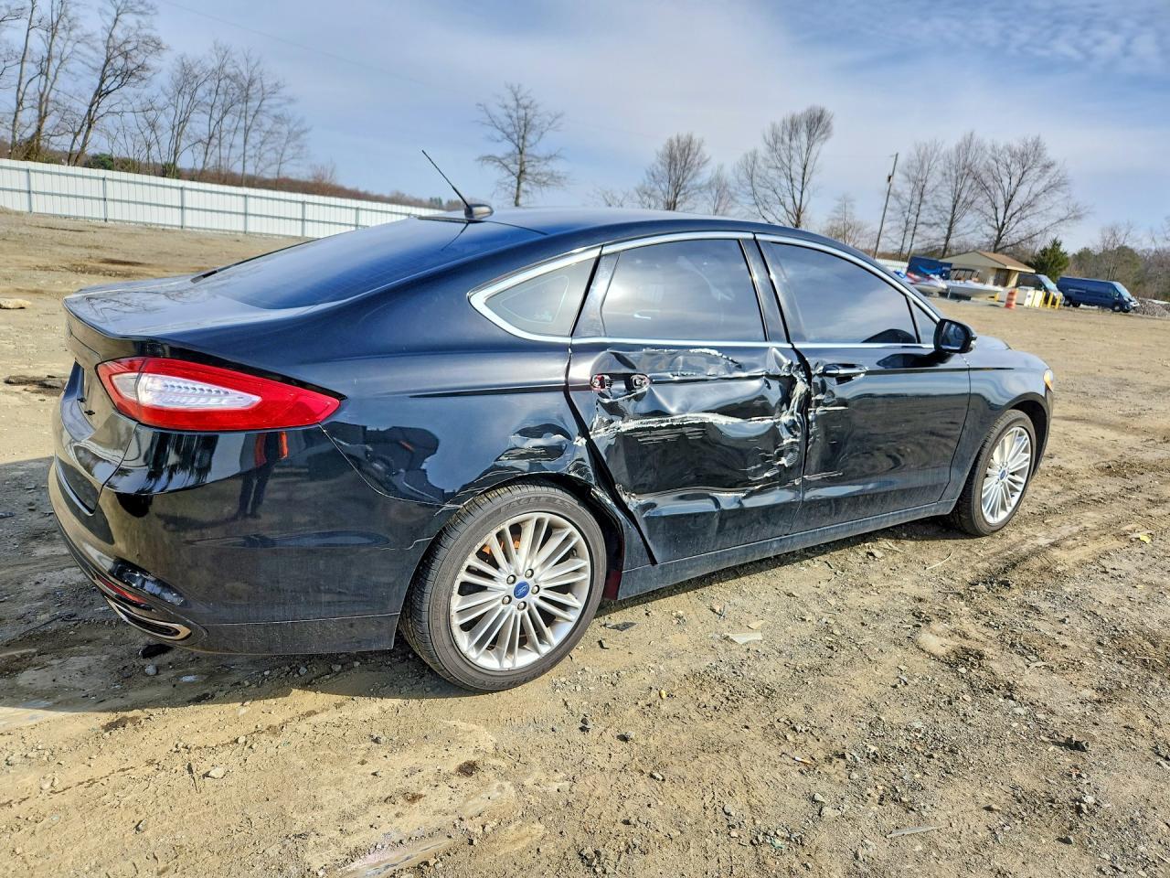 2016 Ford Fusion Se - Фото 3