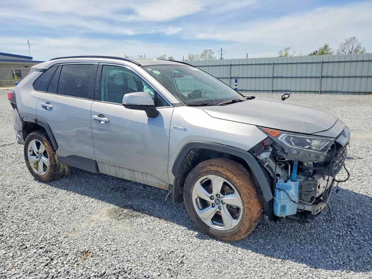 2019 Toyota Rav4 Hybrid Limited - Image 4