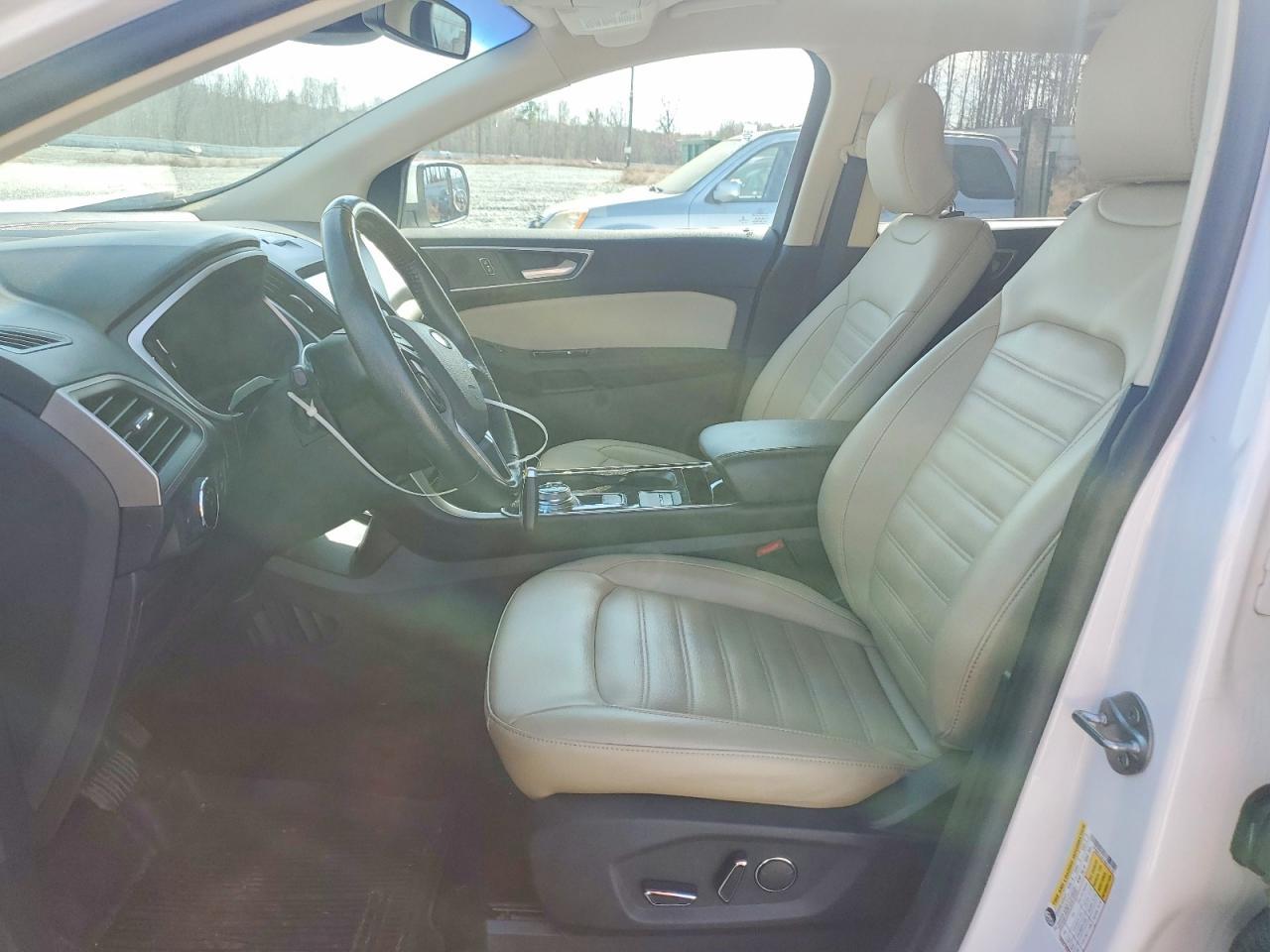 2019 Ford Edge Sel - Image 7