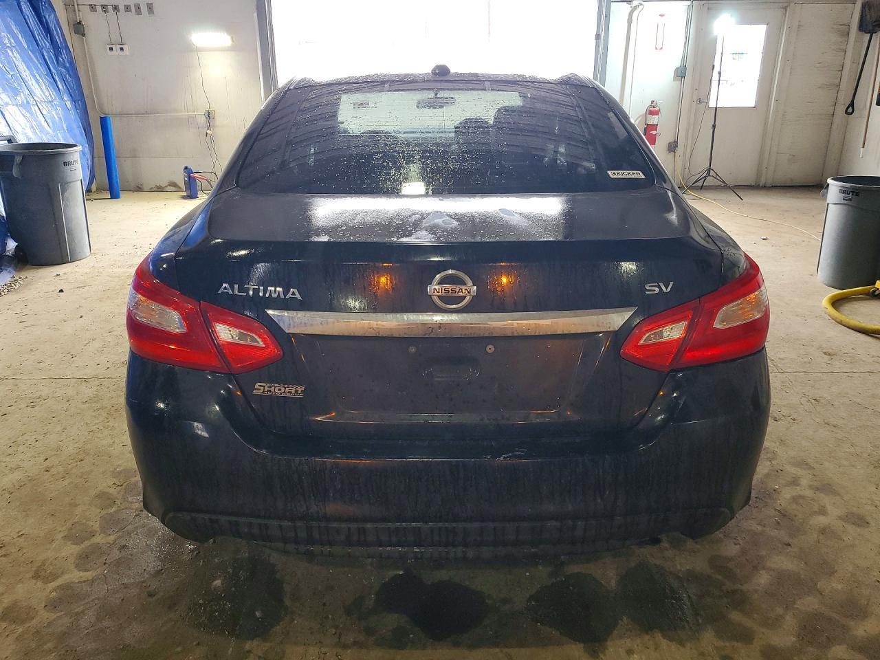 2017 Nissan Altima 2.5 Sv - Image 6