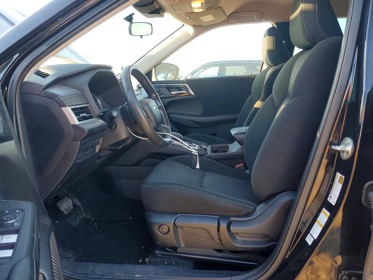 2022 Mitsubishi Outlander Es - Фото 7