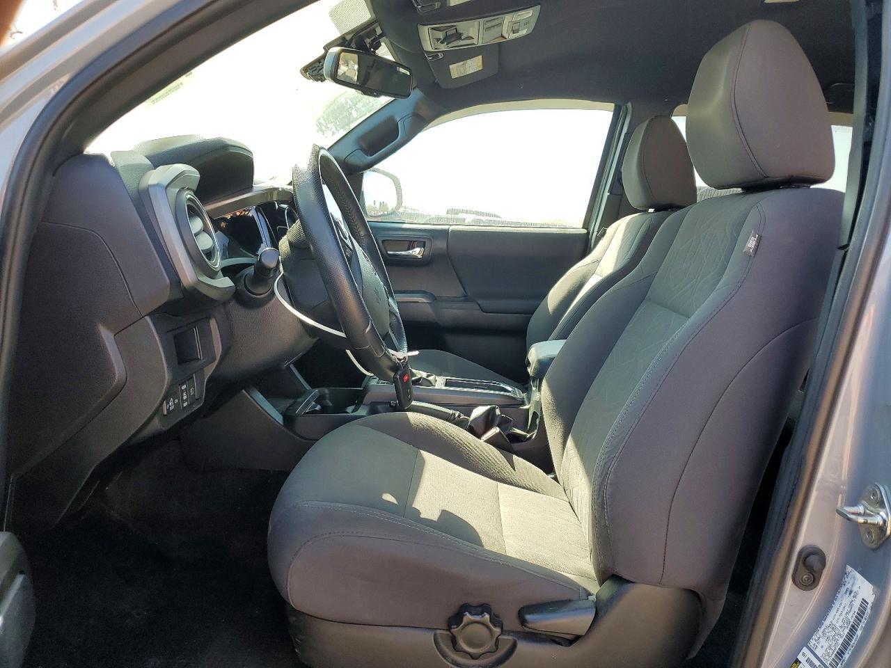 2019 Toyota Tacoma Double Cab - Фото 7