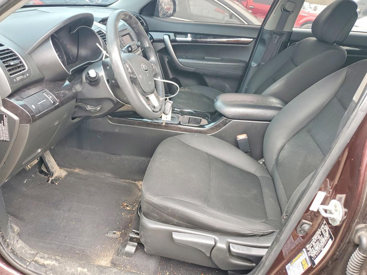 2015 Kia Sorento Lx - Image 7