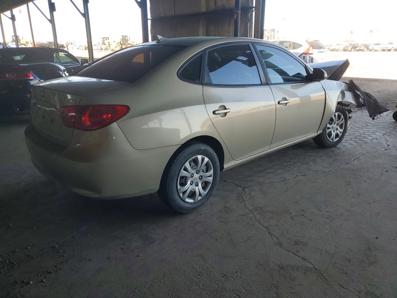 2010 Hyundai Elantra Gls - Фото 3
