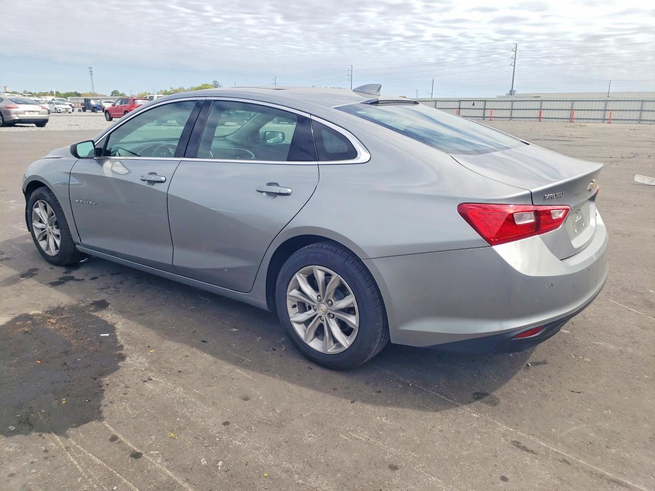 2024 Chevrolet Malibu Lt - Image 2