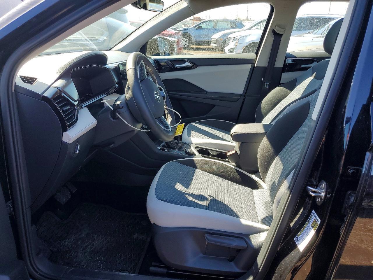 2025 Volkswagen Taos S - Фото 7