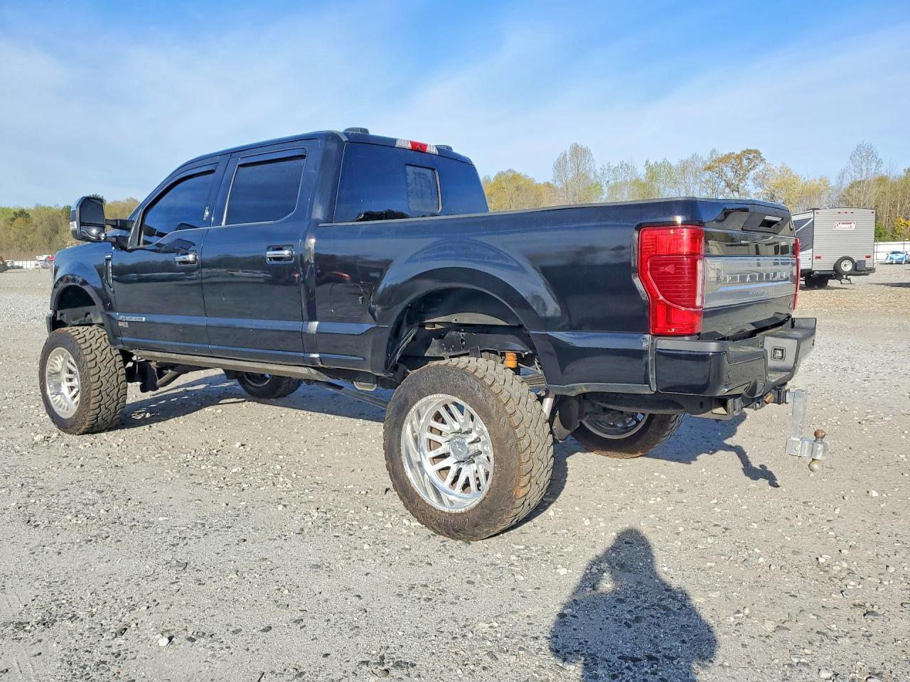 2020 Ford F250 Super Duty - Фото 2