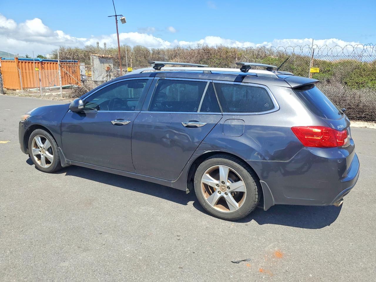 2012 Acura Tsx - Image 2