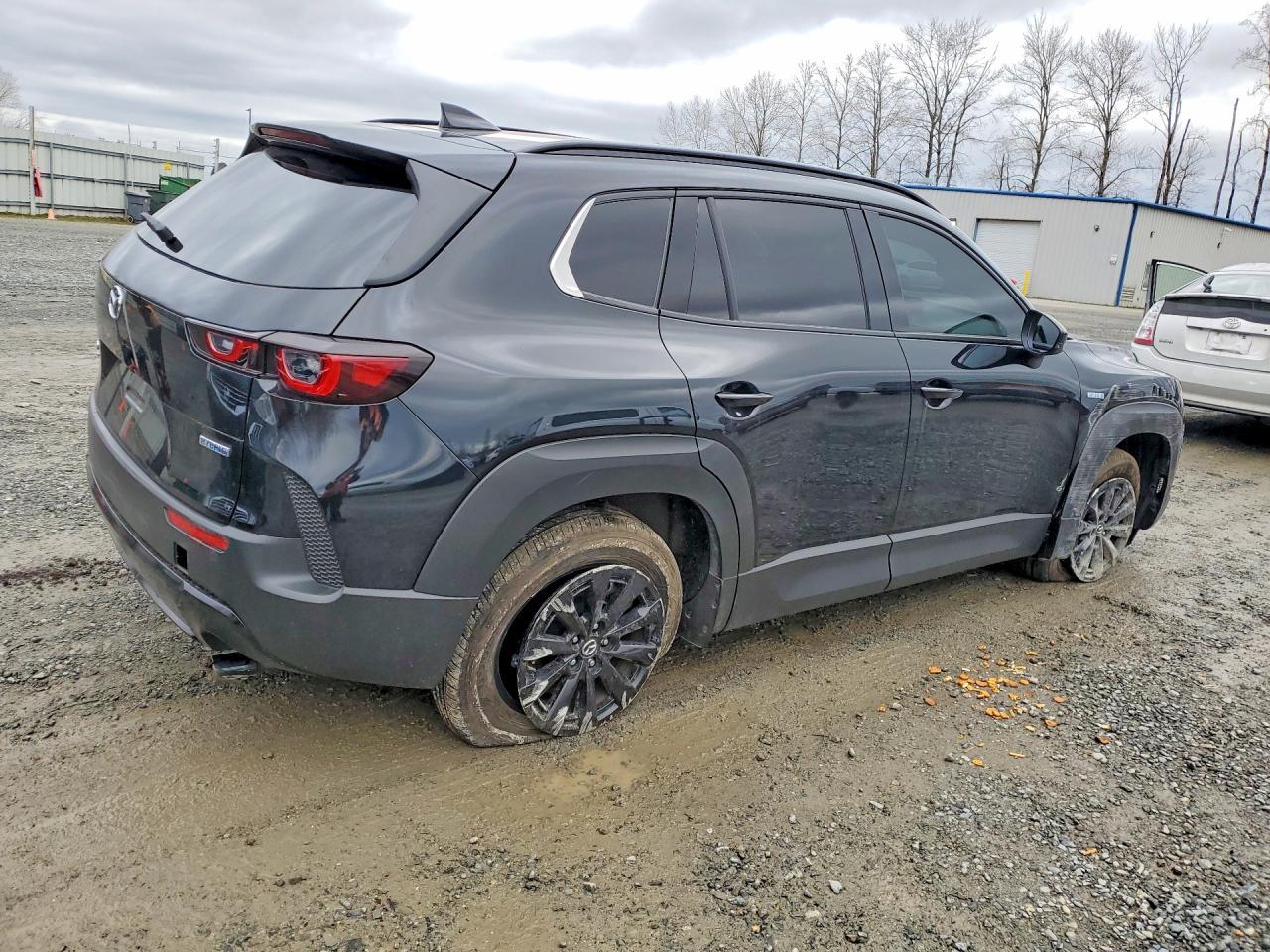 2025 Mazda Cx-50 Premium - Фото 3