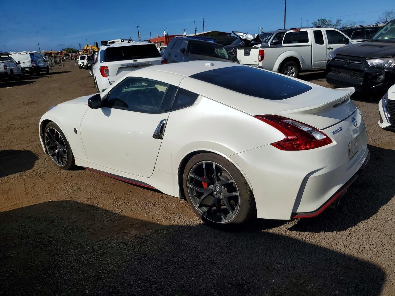 2020 Nissan 370Z Nismo - Image 2