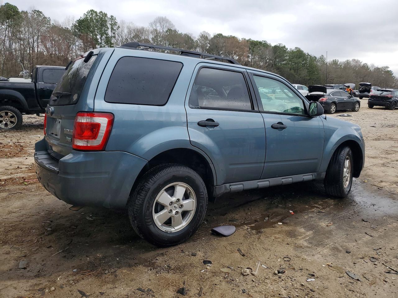 2012 Ford Escape Xlt - Фото 3