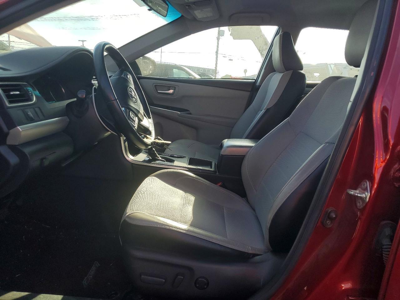 2016 Toyota Camry Se - Image 7