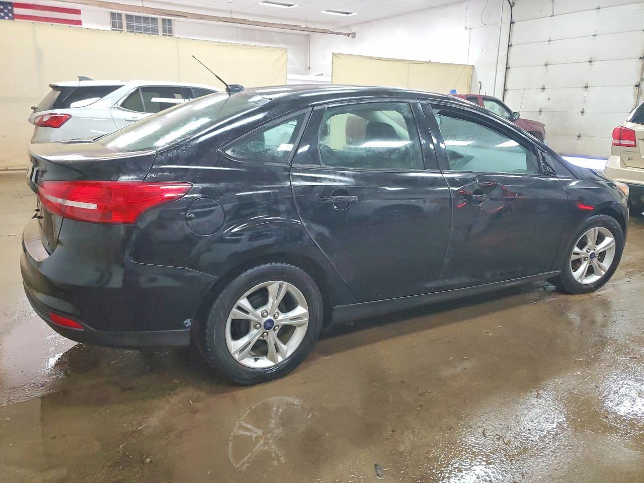 2017 Ford Focus Se - Image 3
