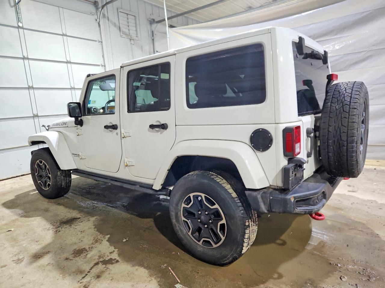 2016 Jeep Wrangler Unlimited Rubicon - Фото 2