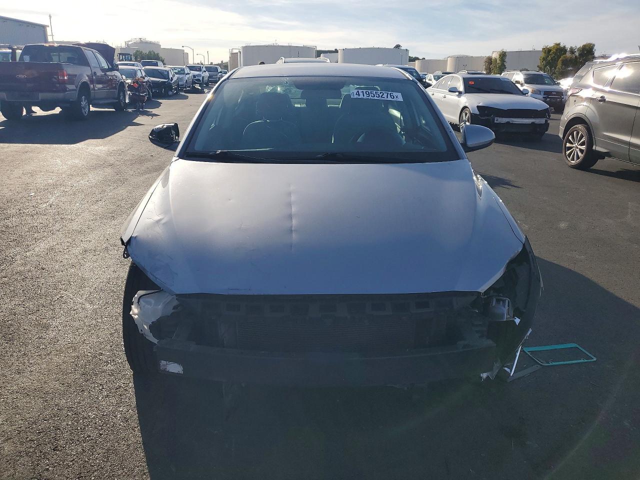 2017 Hyundai Elantra Se - Image 5