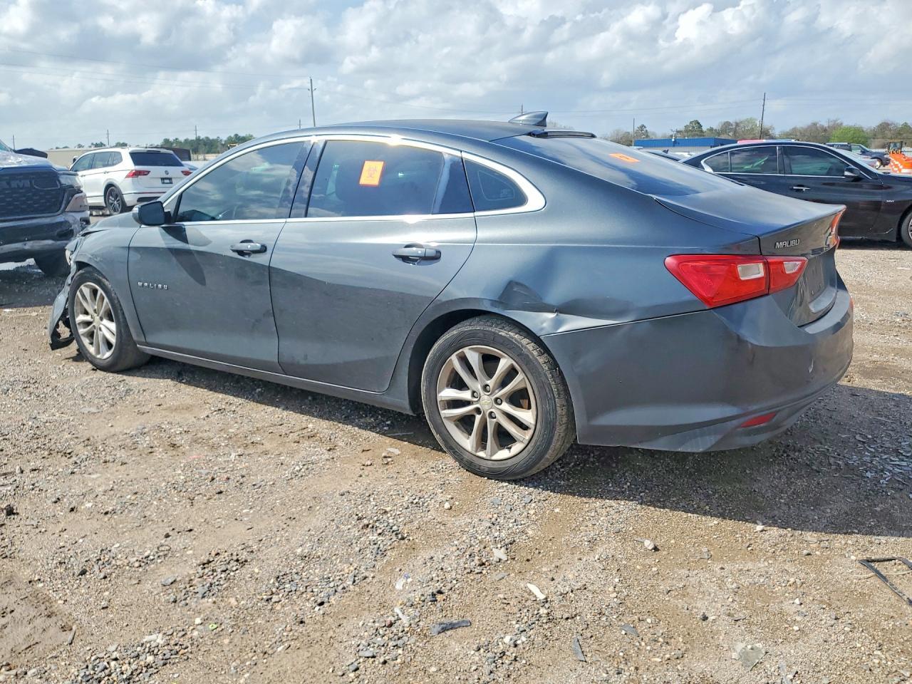 2018 Chevrolet Malibu Lt - Фото 2