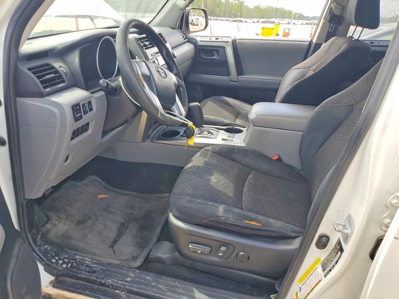 2011 Toyota 4Runner Sr5 - Фото 7