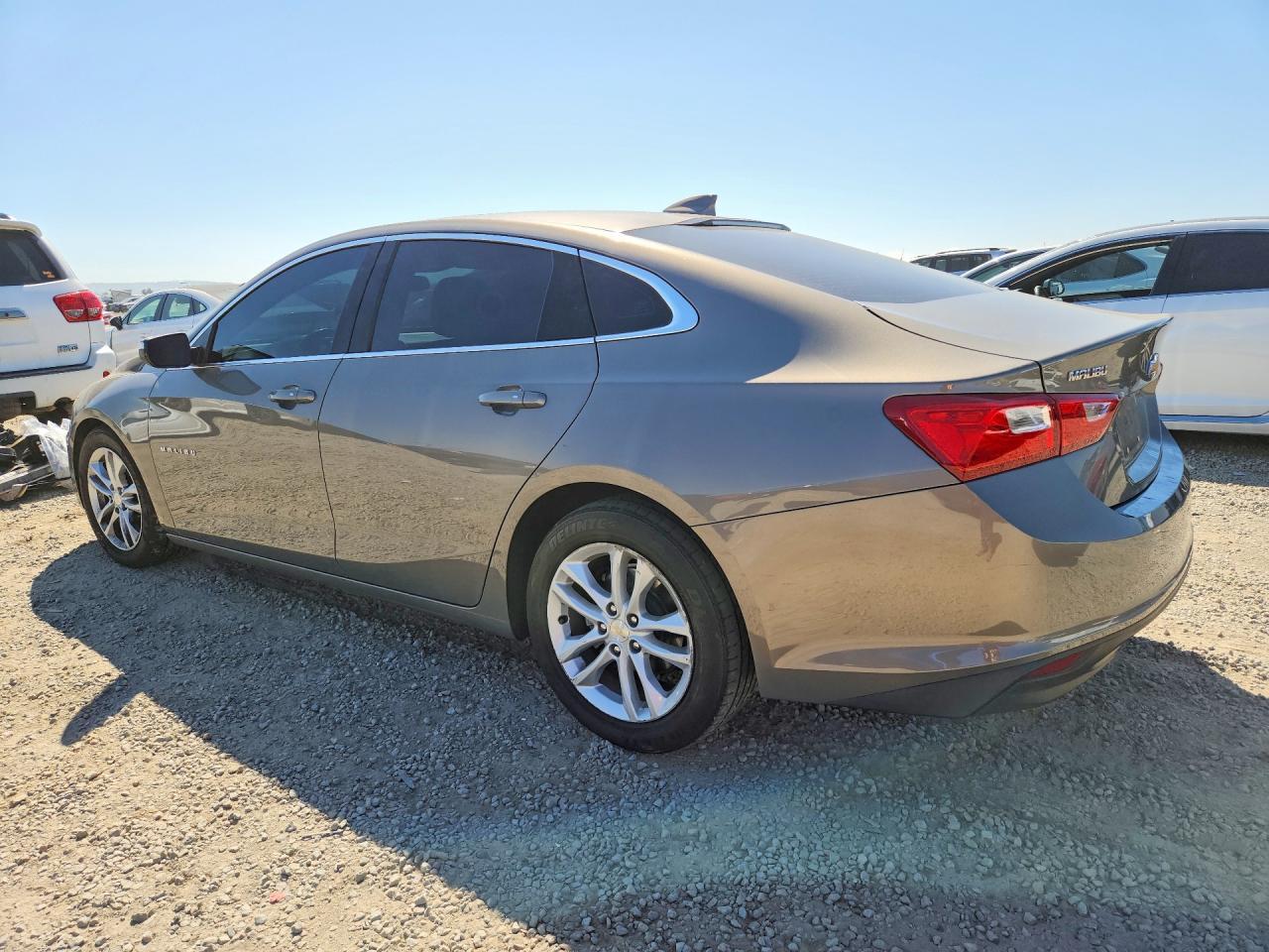 2018 Chevrolet Malibu Lt - Фото 2