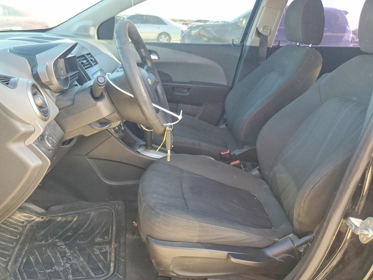 2012 Chevrolet Sonic Lt - Image 7