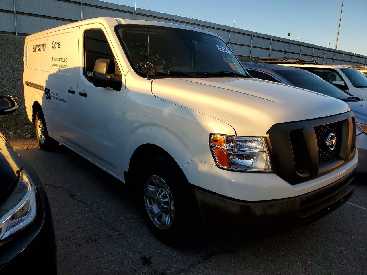 2020 Nissan Nv 1500 S Cargo * R & D * Pri Fleet * - Image 4