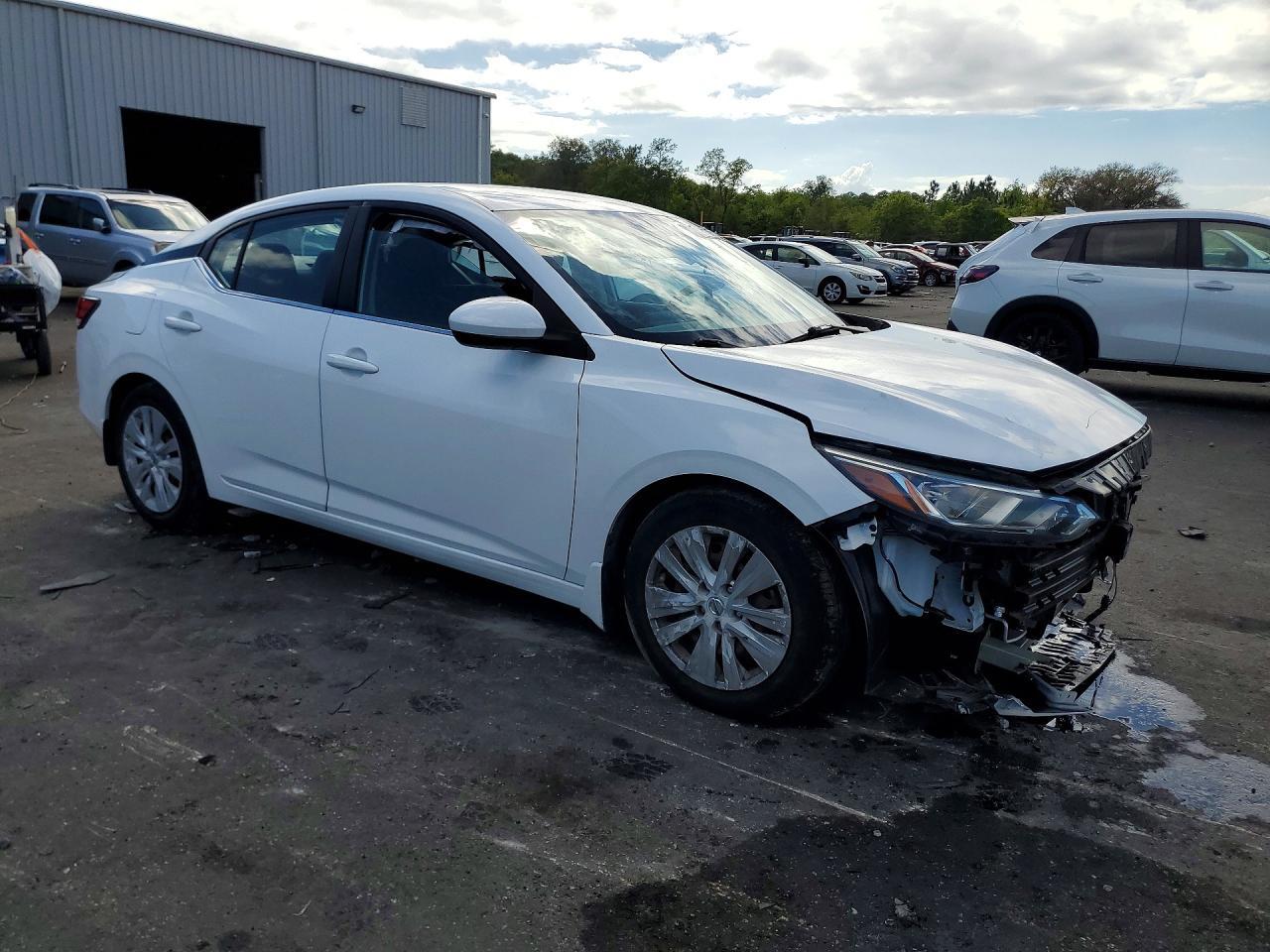 2020 Nissan Sentra S - Image 4