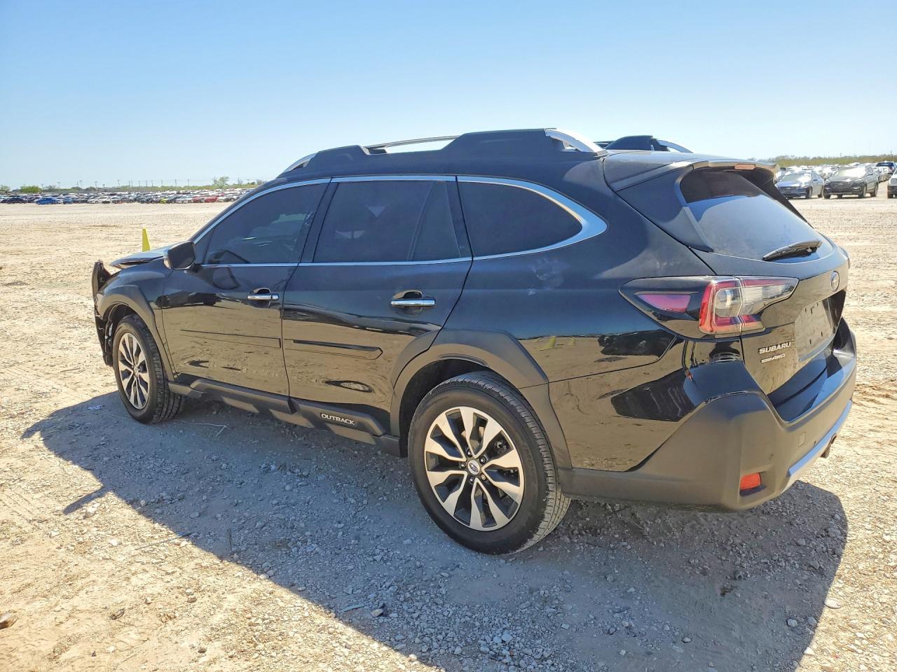 2023 Subaru Outback Touring - Фото 2