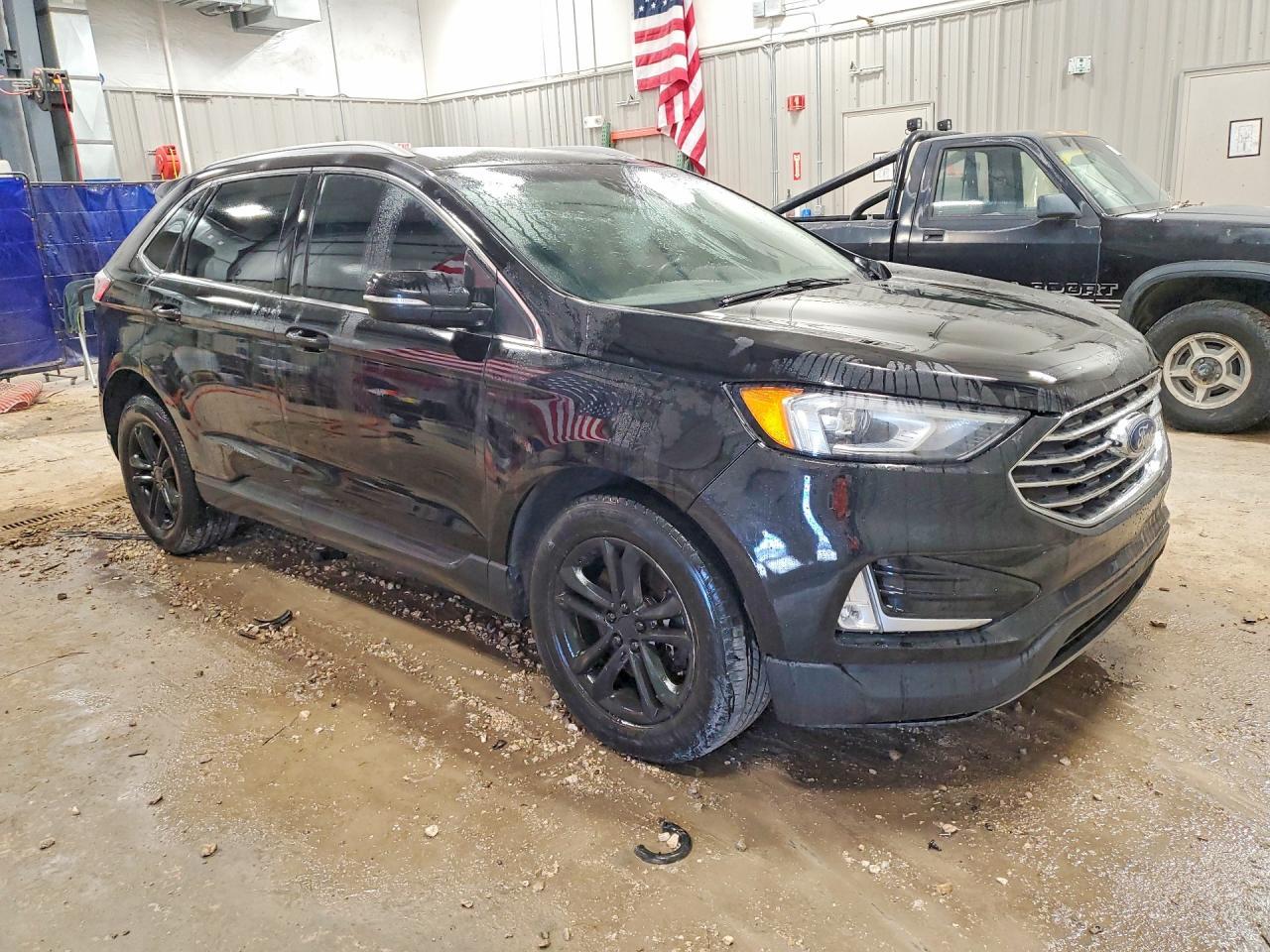 2019 Ford Edge Sel - Фото 4