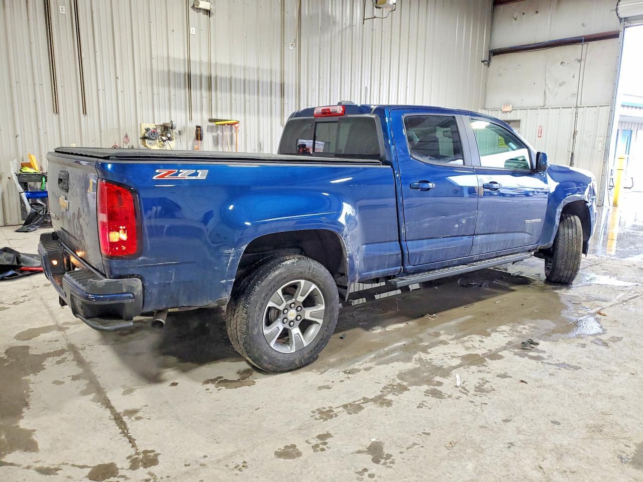 2019 Chevrolet Colorado Z71 - Image 3