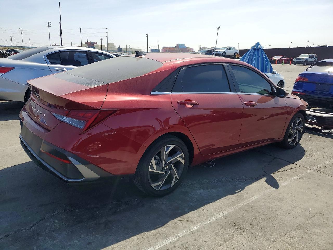 2025 Hyundai Elantra Sel Convenience - Фото 3