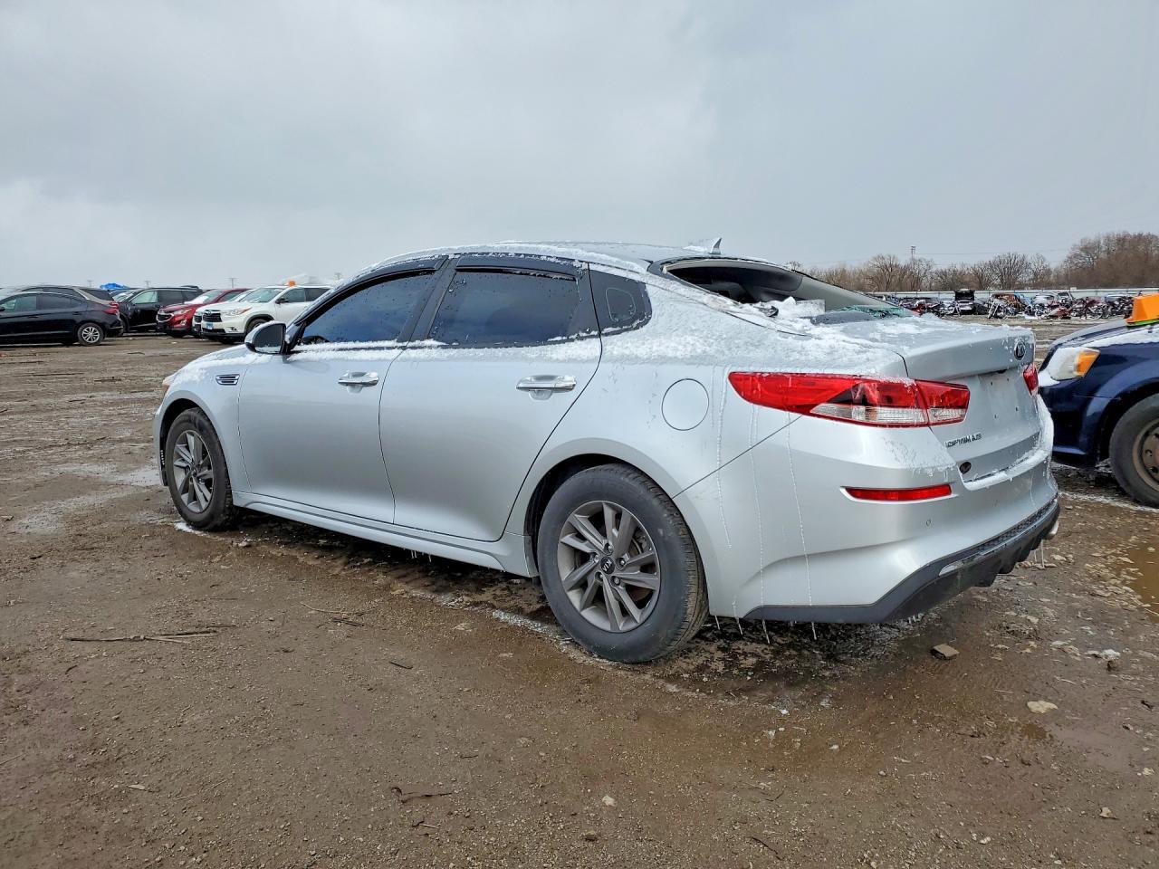 2020 Kia Optima Lx - Фото 2