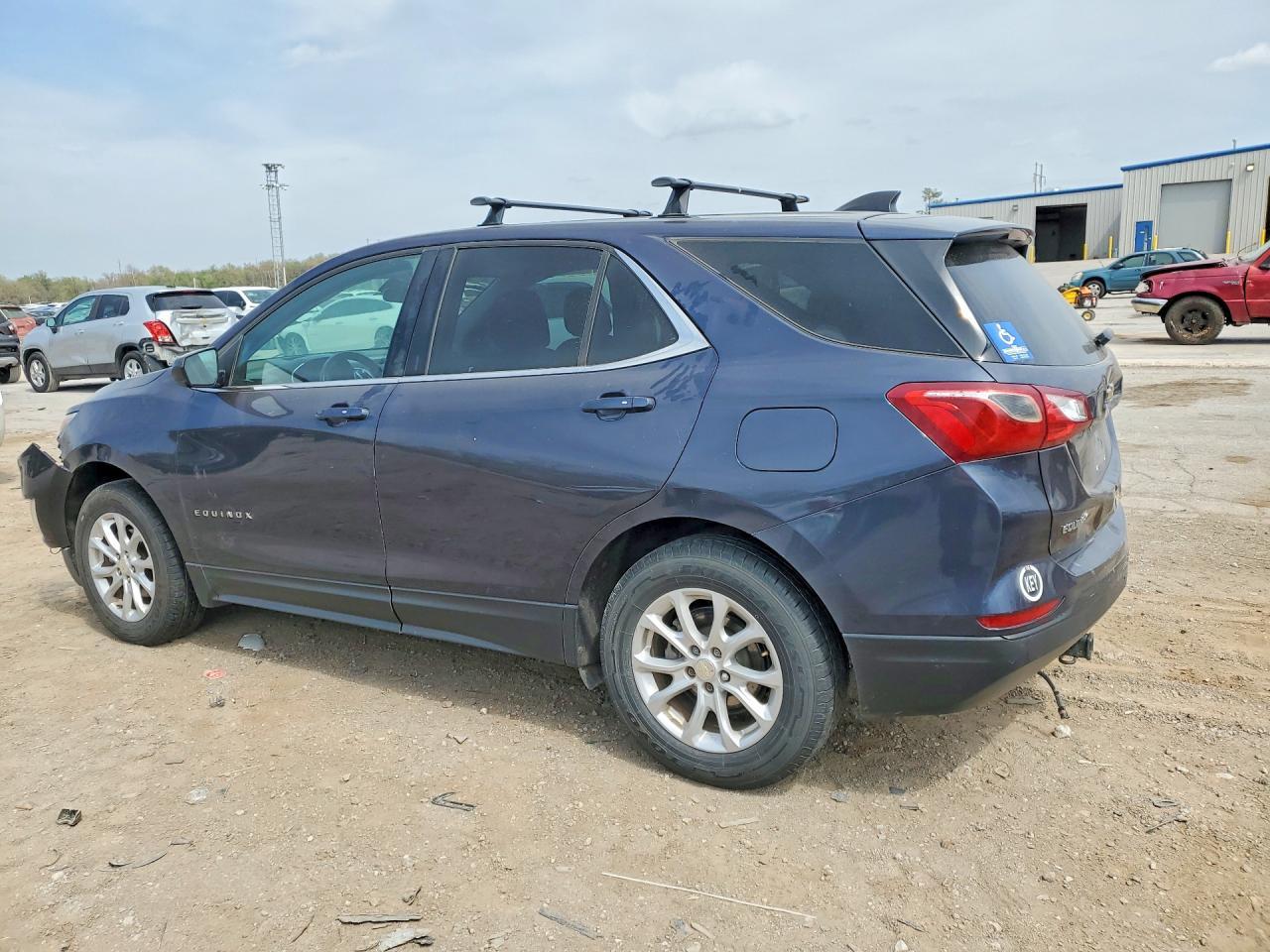 2018 Chevrolet Equinox Lt - Фото 2